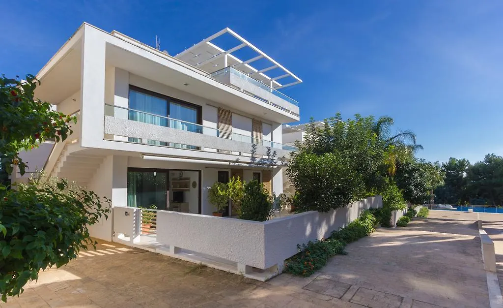 Kamena Residence Марина-ди-Рагуза 4*,