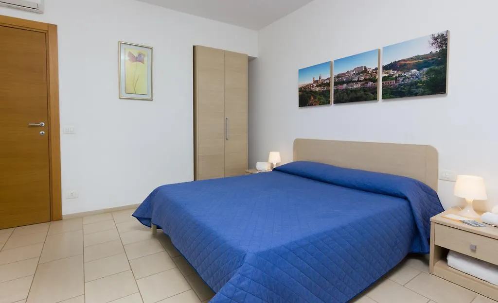 Kamena Residence Марина-ди-Рагуза 4*,